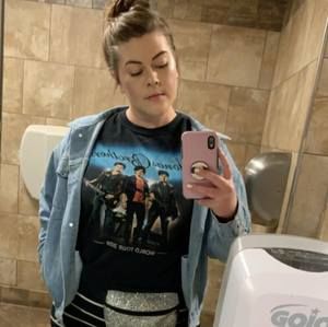 Meet your Posher, Kendra